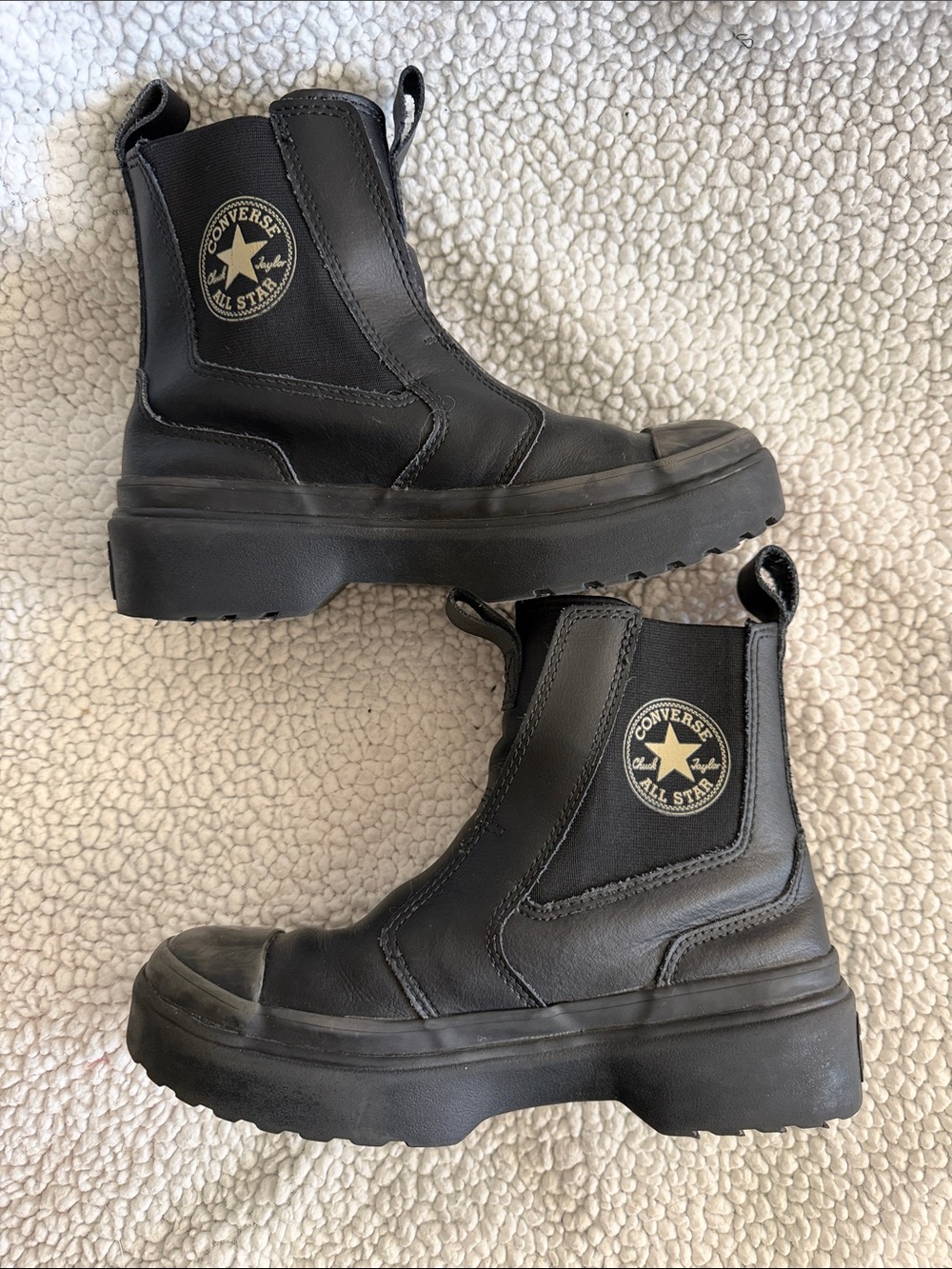 Converse Kids Black Chelsea Platform Boots - All Star Patch size 3